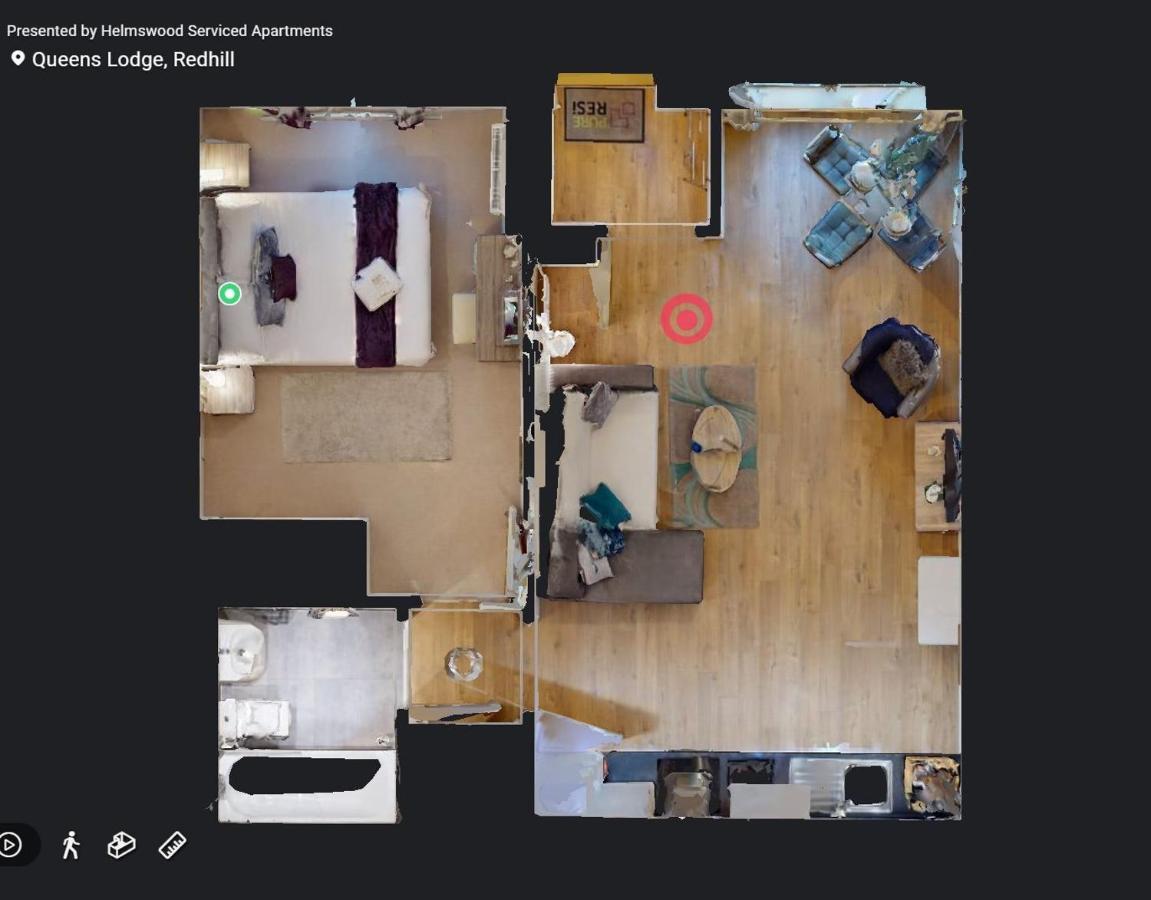 Self-Contained Town Centre One Bedroom Apartments By Helmswood Serviced Apartments เรดฮิลล์ ภายนอก รูปภาพ